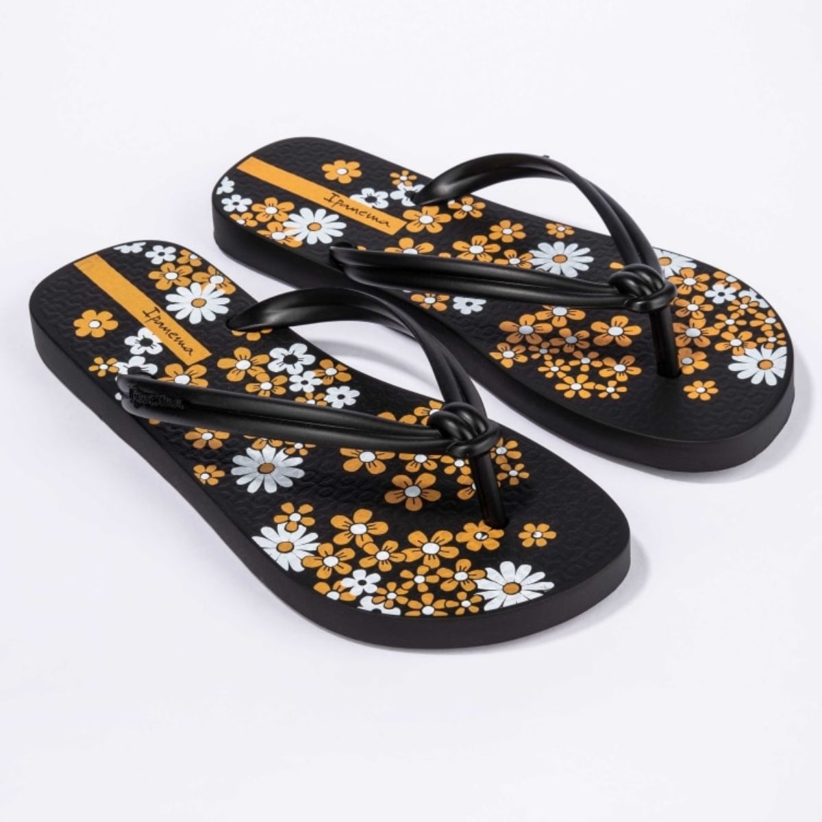 Chinelo de Dedo Ipanema Feminino Elo Print Preto Floral 35